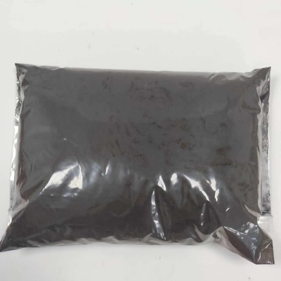 화장품과 종이용 철산화성 색소, 돼지용 플라스틱과 고무 색소